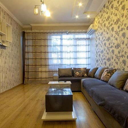 Home Apartments Tbilisi Eksteriør bilde